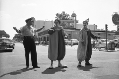 shrine-parade-clowns1-1953